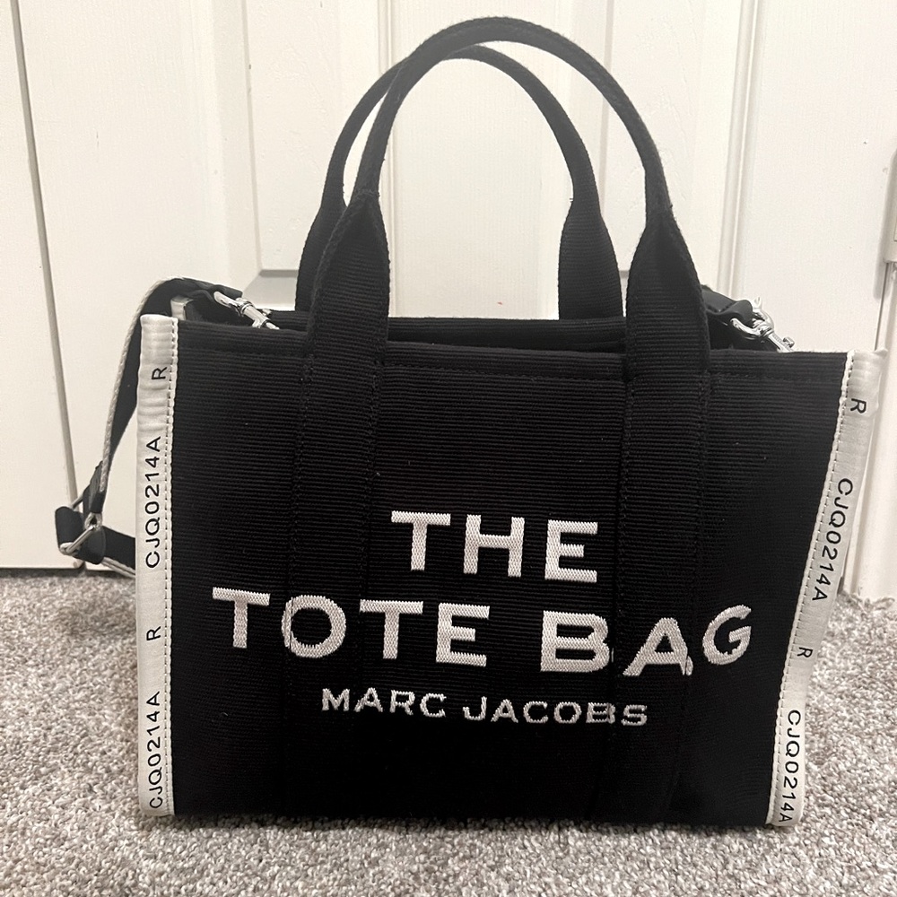 Marc Jacobs Jacquard Tote Bag - Medium